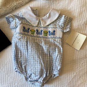 NWT- shrimp and Grits baby outfit. Embroidery
